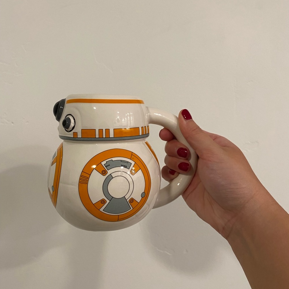 STAR WARS BB-8 Mug - Picture 4 of 6